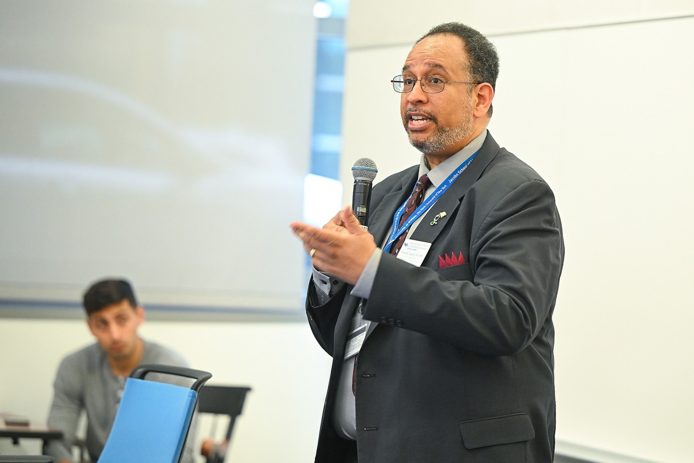 Dr. Fred Archer delivers a keynote address. 